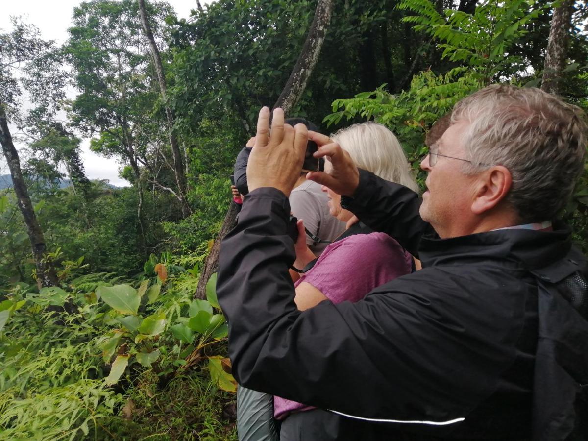 Grand Selva Lodge & Tours Тена Екстер'єр фото