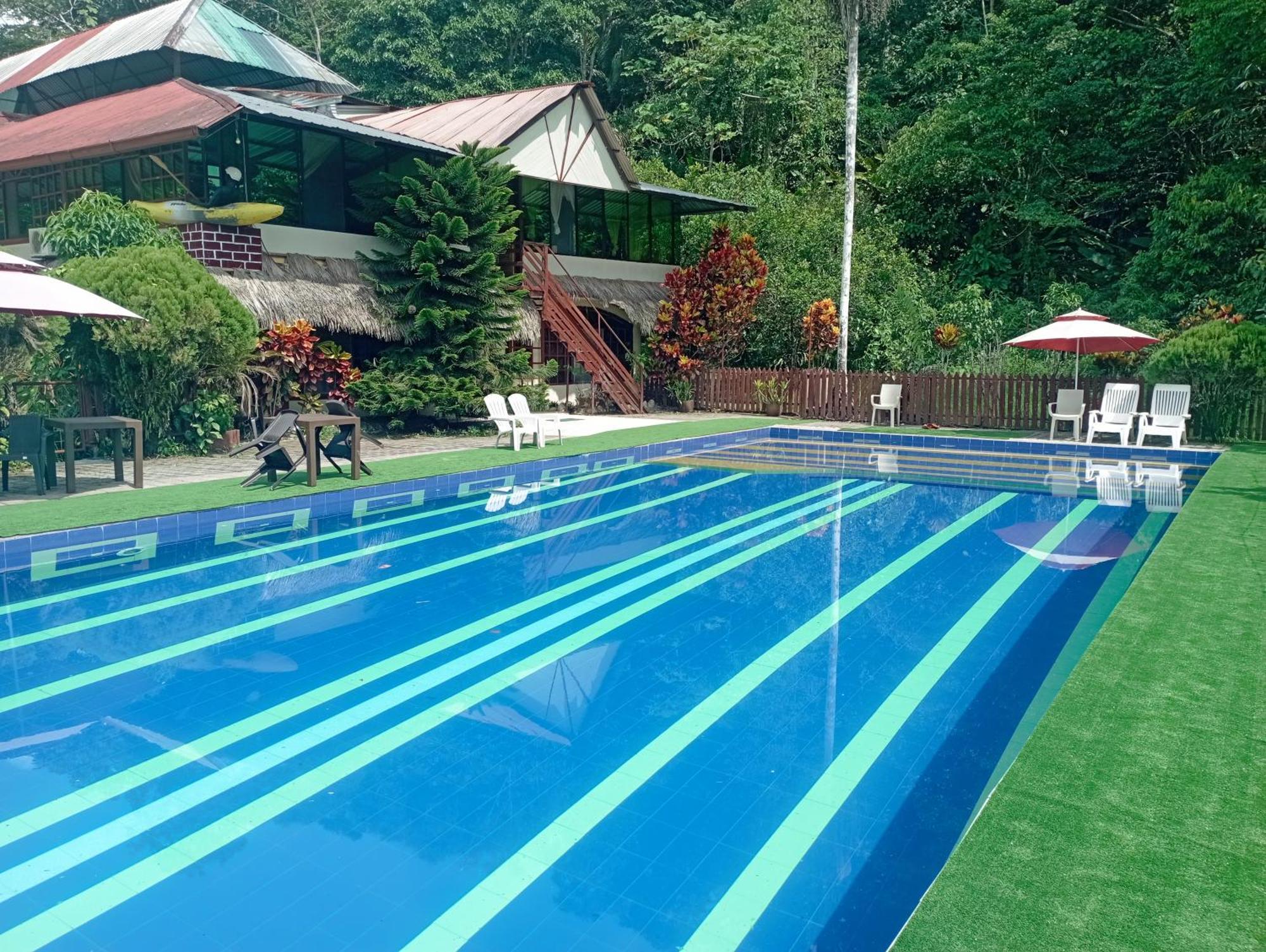 Grand Selva Lodge & Tours Тена Екстер'єр фото