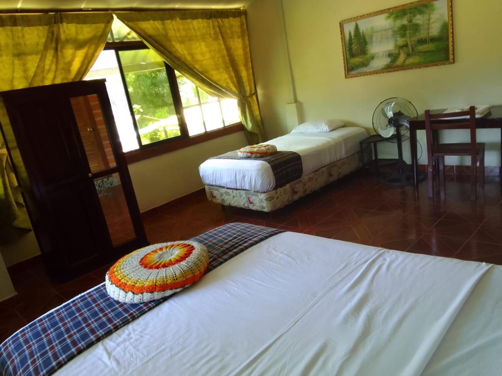 Grand Selva Lodge & Tours Тена Екстер'єр фото